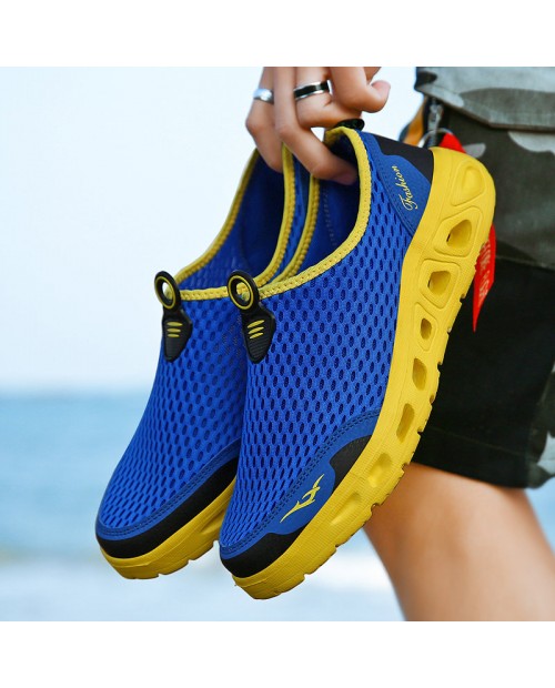 Large Size Men Honeycomb Mesh Quick Drying Upstream Shoes Casual Beach Shoes