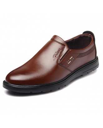 Men Pure Color Leather Slip Resistant Slip On Casual Shoes
