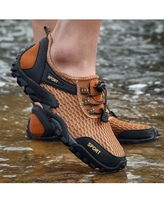 Men Mesh Breathable Non Slip Water Friendly Large Size Hiking Sneakers