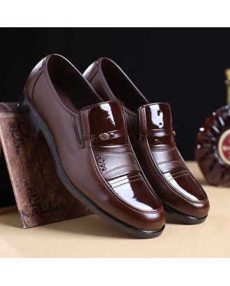 Men Leather Slip Resistant Slip On Business Casual Formal Shoes